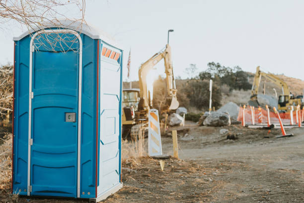 Best Porta potty delivery and setup  in Paw Paw Lake, MI